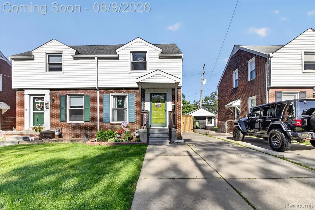 1834 15th Wyandotte City MI 48192