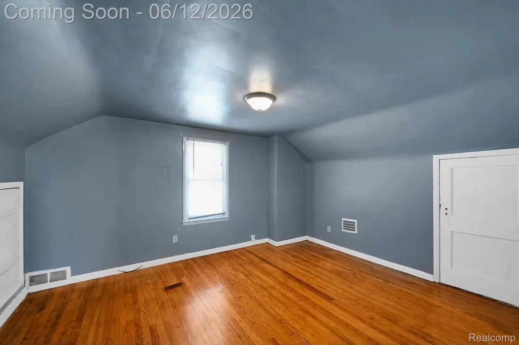 16580 Rutherford Street Detroit City MI 48235