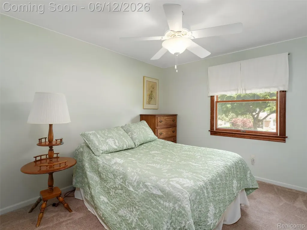 5057 Prentis Drive Troy City MI 48085