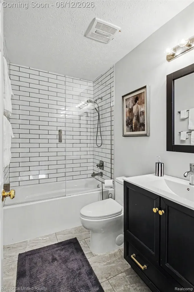 1411 Baywood Circle Brighton City MI 48116
