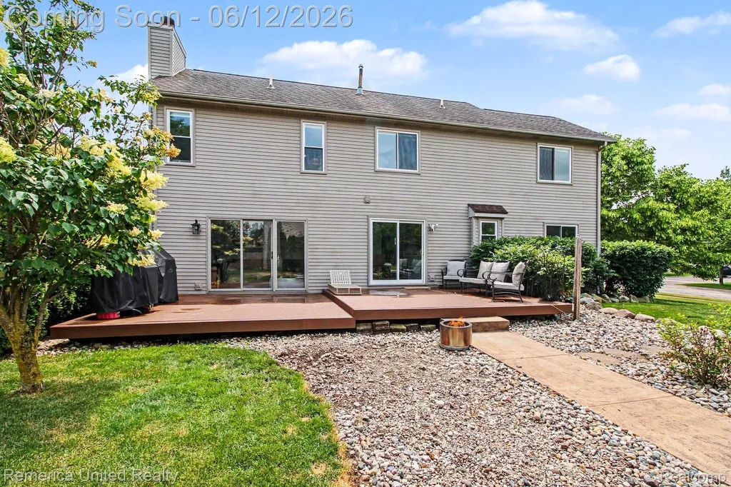 1411 Baywood Circle Brighton City MI 48116