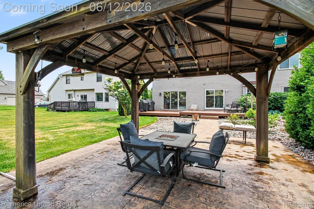 1411 Baywood Circle Brighton City MI 48116