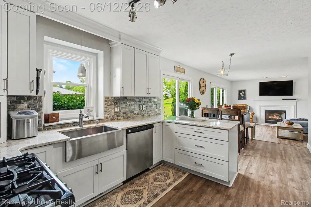 1411 Baywood Circle Brighton City MI 48116