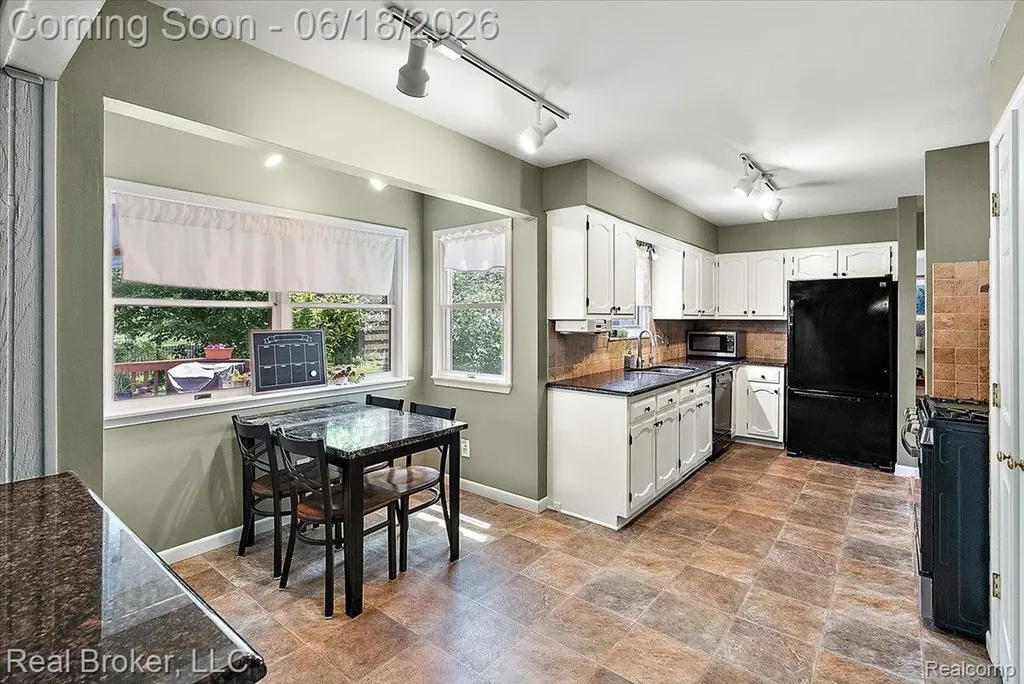 6339 Westwego Drive Green Oak Township MI 48116