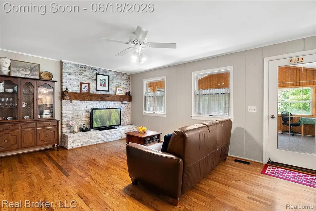 6339 Westwego Drive Green Oak Township MI 48116