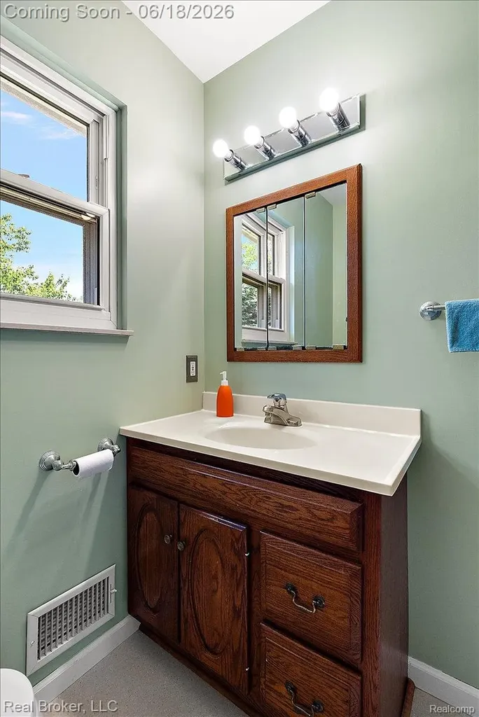 6339 Westwego Drive Green Oak Township MI 48116