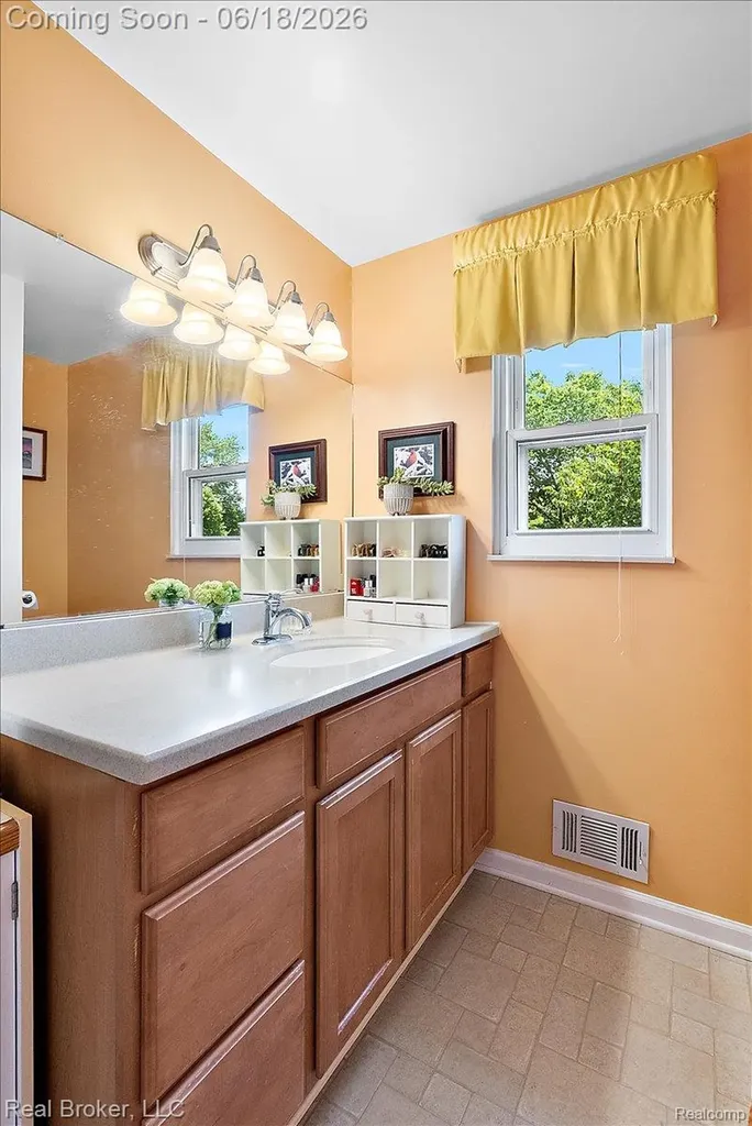 6339 Westwego Drive Green Oak Township MI 48116