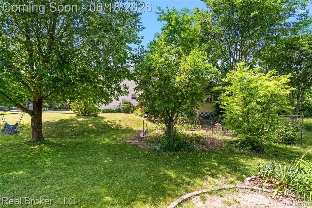 6339 Westwego Drive Green Oak Township MI 48116