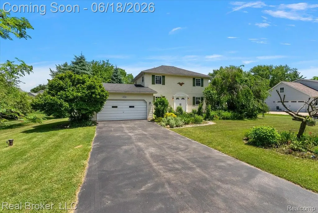 6339 Westwego Drive Green Oak Township MI 48116