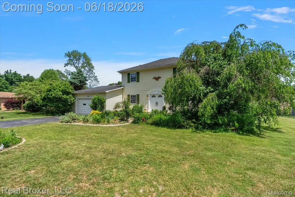6339 Westwego Drive Green Oak Township MI 48116