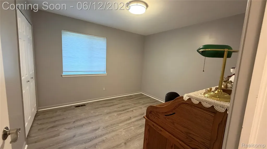 490 Cove View Drive Waterford Charter Township MI 48327