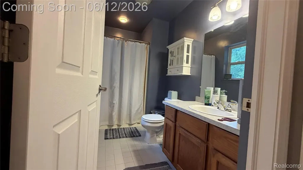 490 Cove View Drive Waterford Charter Township MI 48327