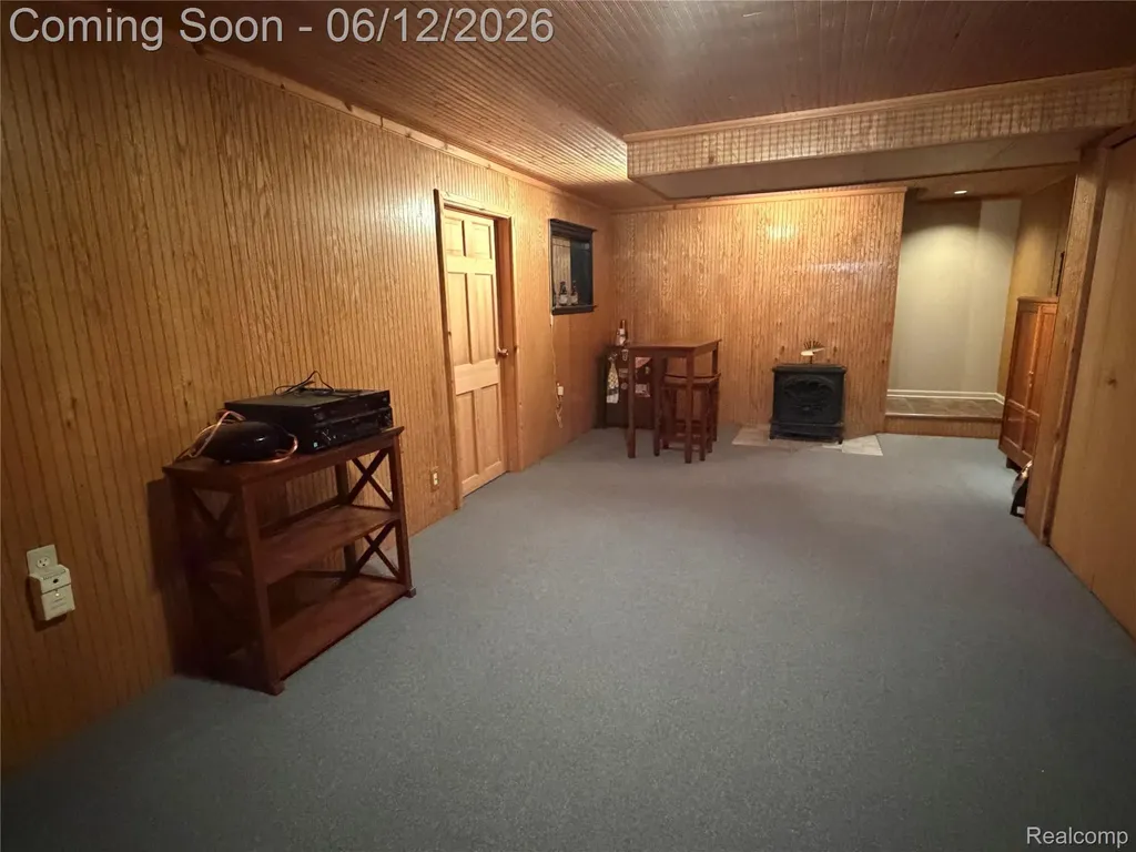 490 Cove View Drive Waterford Charter Township MI 48327