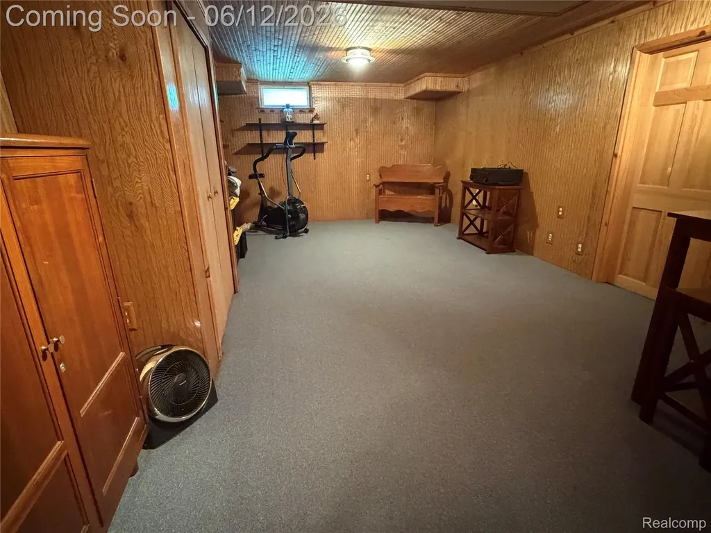 490 Cove View Drive Waterford Charter Township MI 48327