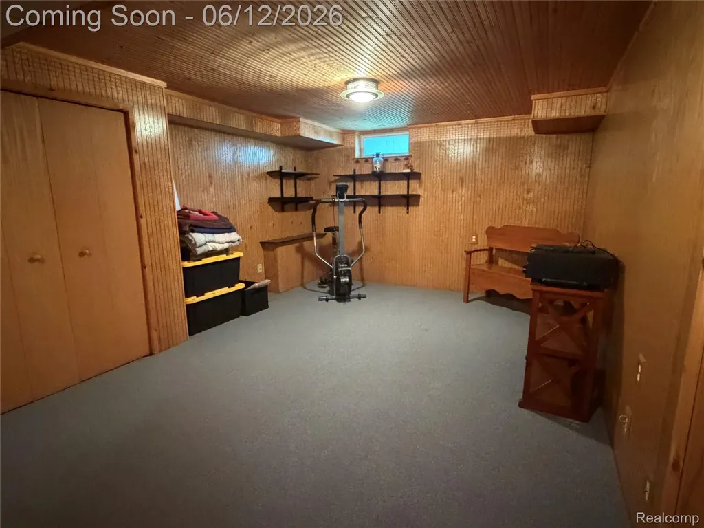 490 Cove View Drive Waterford Charter Township MI 48327