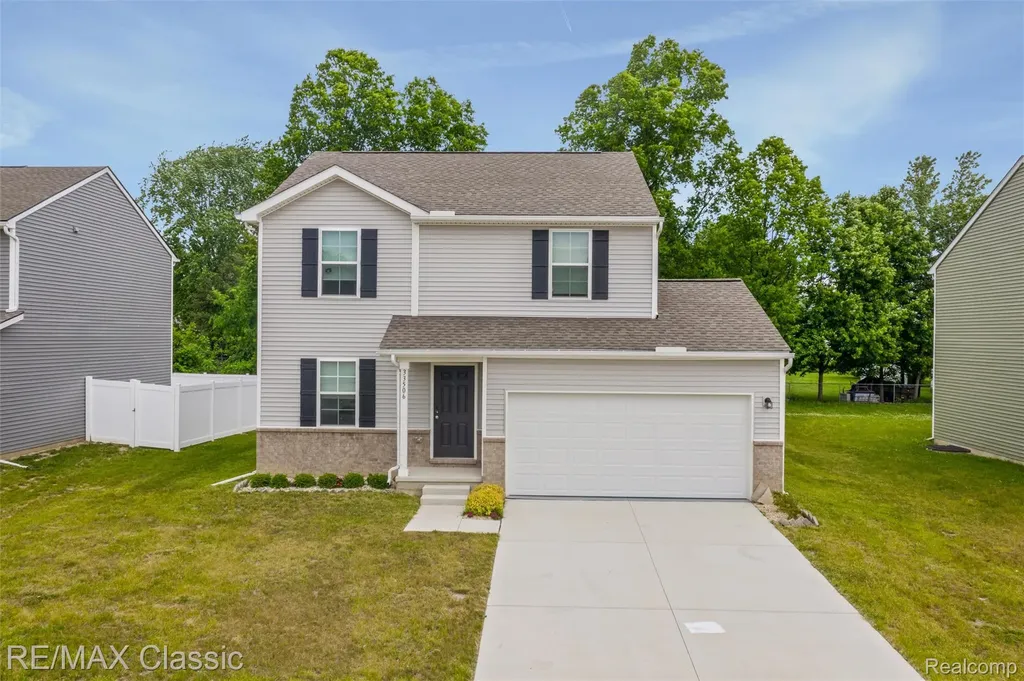 33506 Carly Court Westland City MI 48186