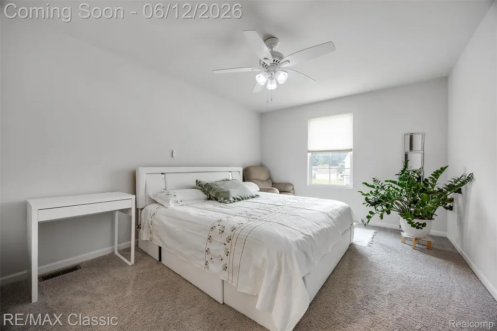 33506 Carly Court Westland City MI 48186