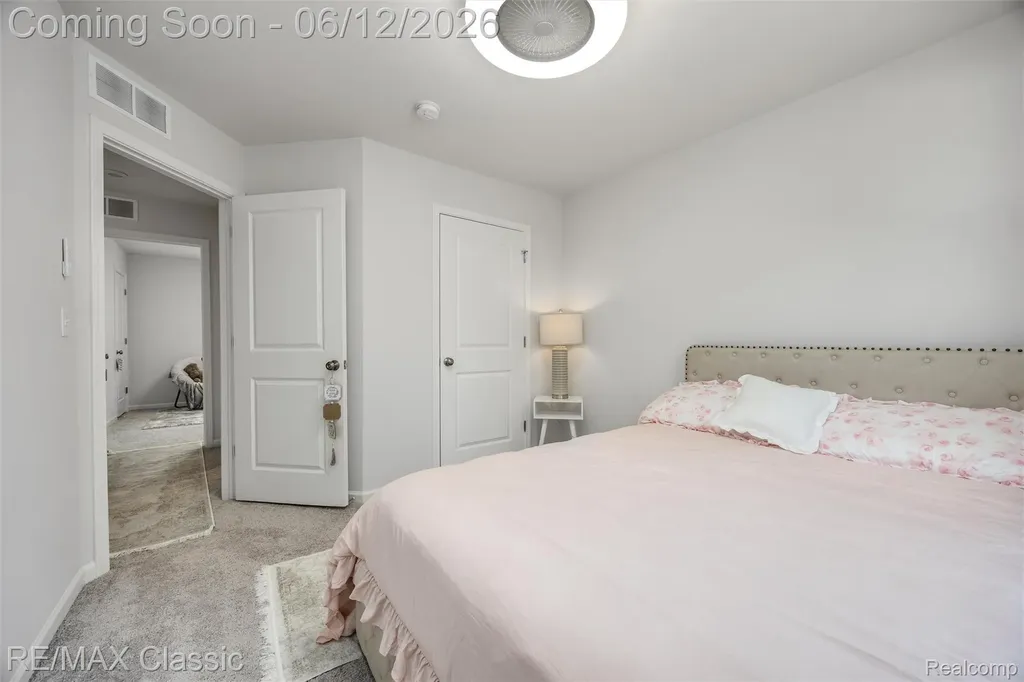 33506 Carly Court Westland City MI 48186