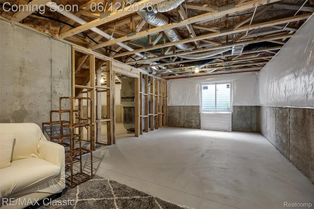 33506 Carly Court Westland City MI 48186