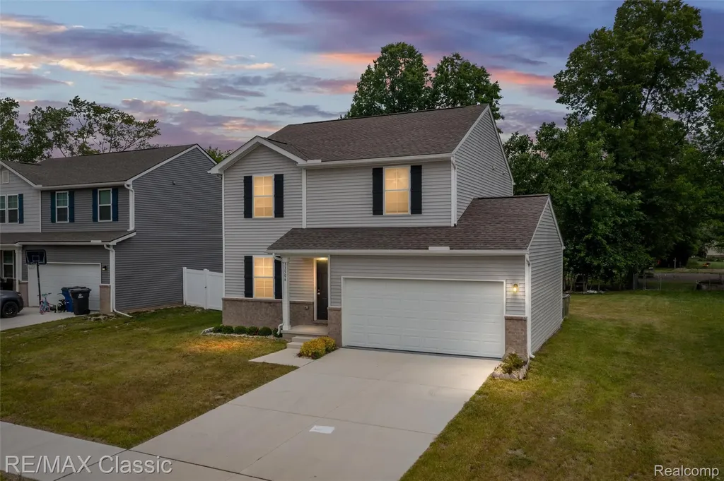33506 Carly Court Westland City MI 48186