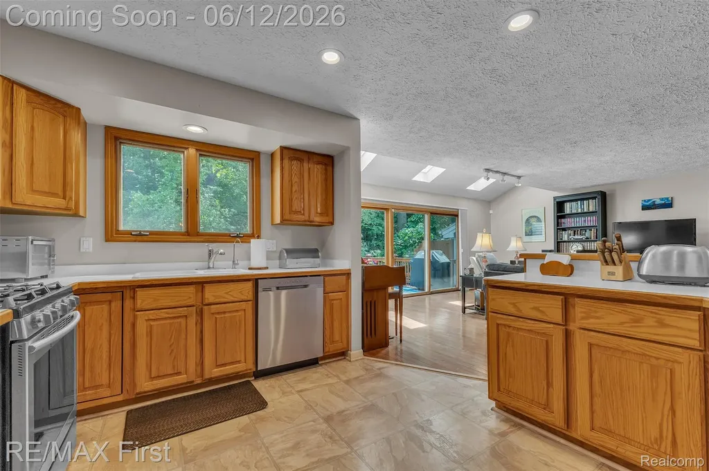 6547 Scenic Pines Court Independence Charter Township MI 48346