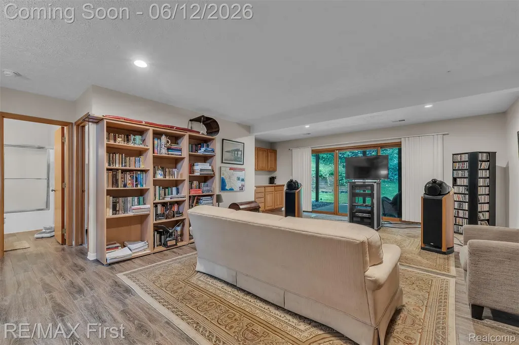 6547 Scenic Pines Court Independence Charter Township MI 48346