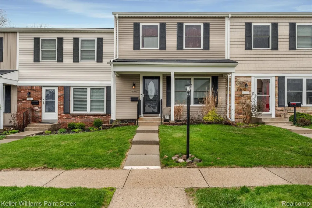 1129 Marquette Court Rochester Hills City MI 48307