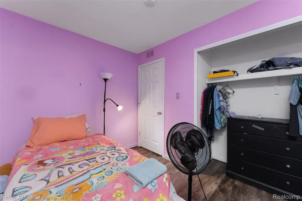 1129 Marquette Court Rochester Hills City MI 48307