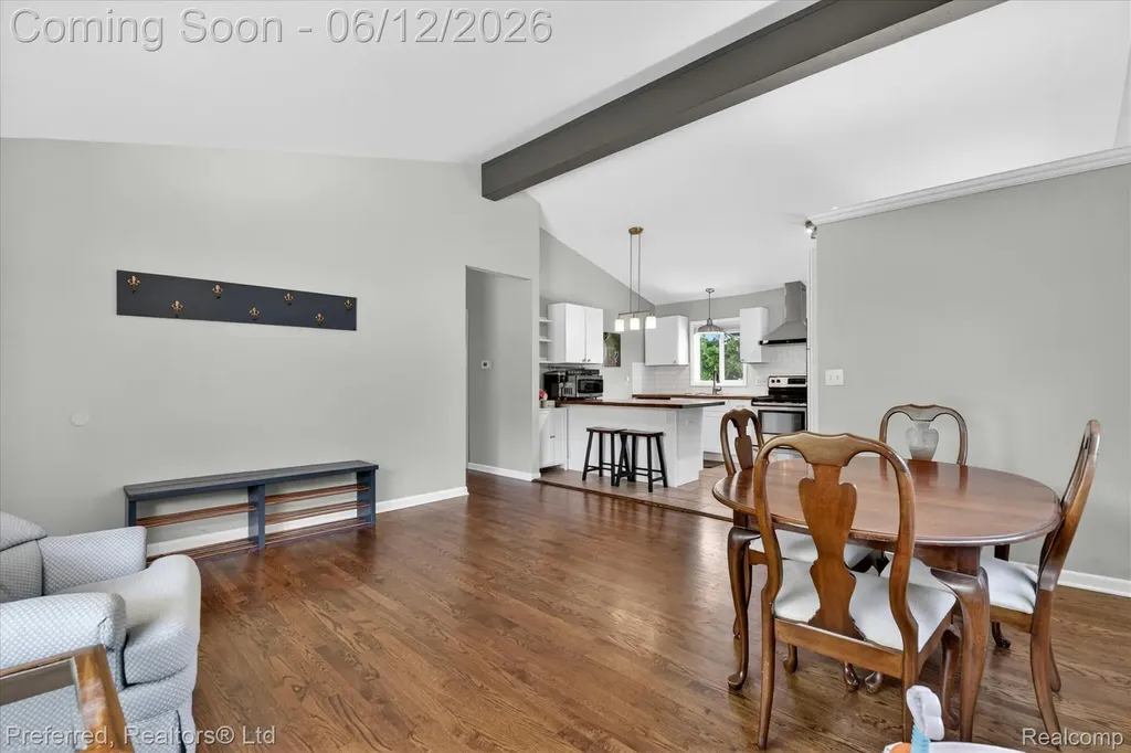 272 Lawson Street Saline City MI 48176