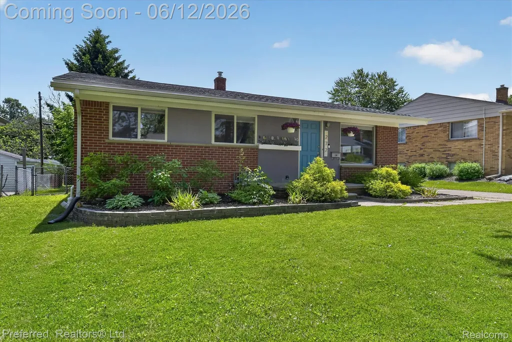 272 Lawson Street Saline City MI 48176