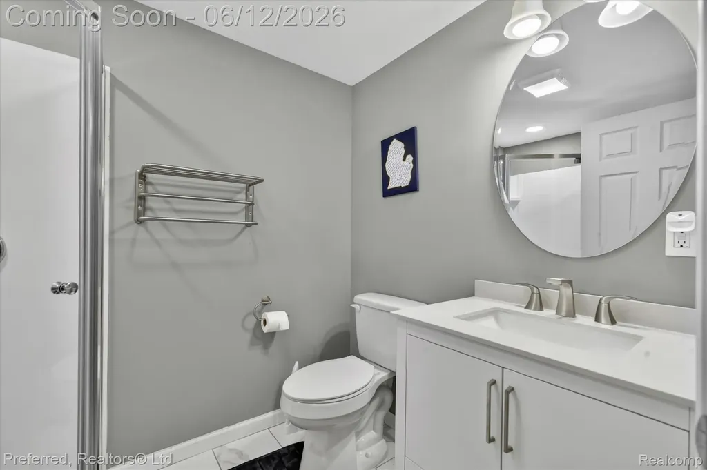 272 Lawson Street Saline City MI 48176