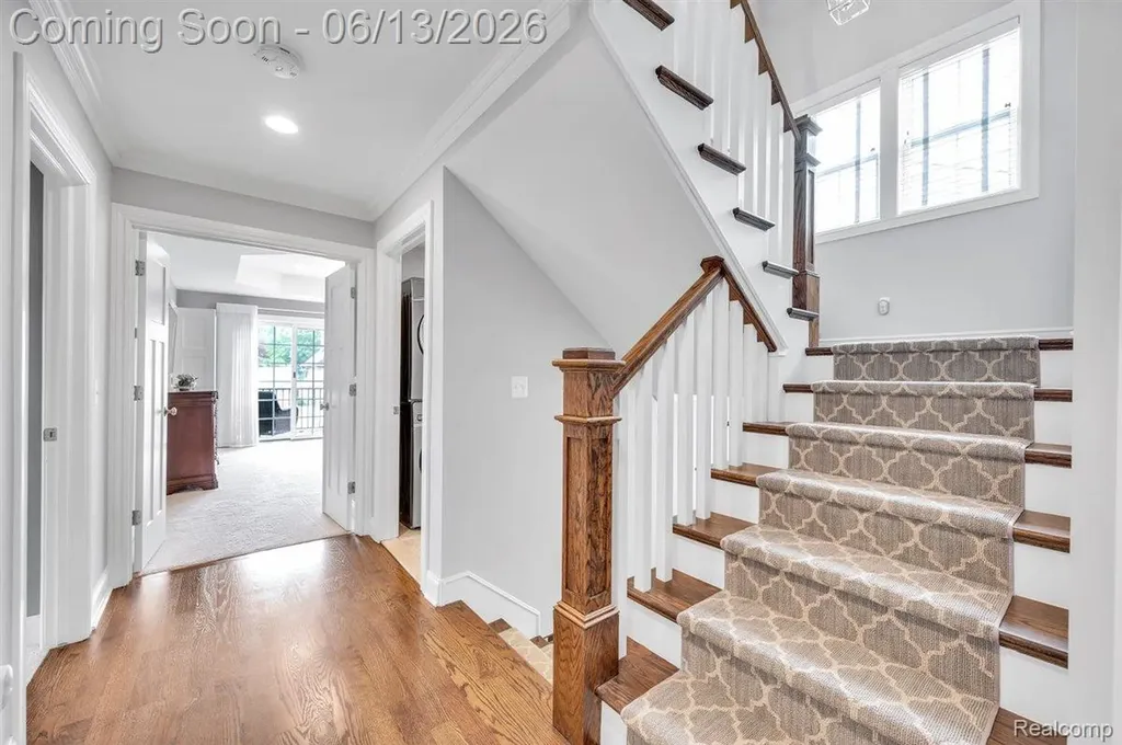 142 Griggs Street Rochester City MI 48307