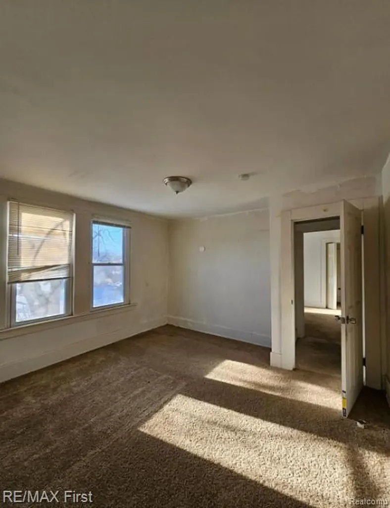 9755 Nardin Drive Detroit City MI 48204