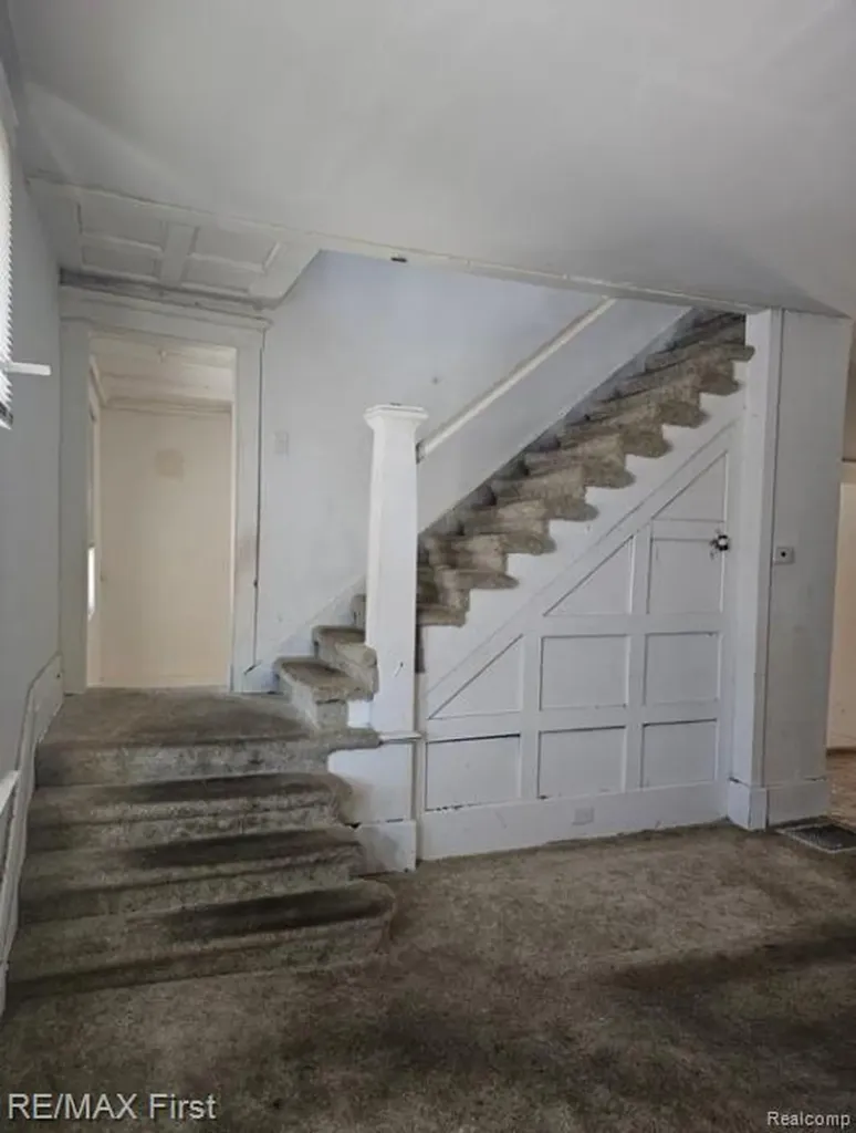 9755 Nardin Drive Detroit City MI 48204