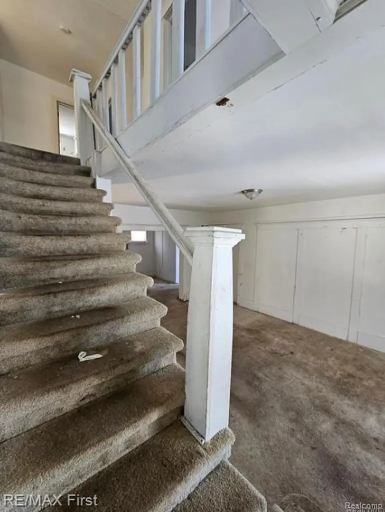 9755 Nardin Drive Detroit City MI 48204