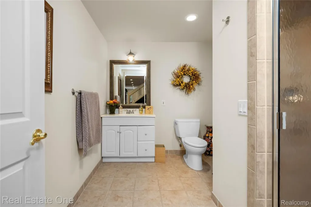 1937 Carsons Cove Commerce Charter Township MI 48390