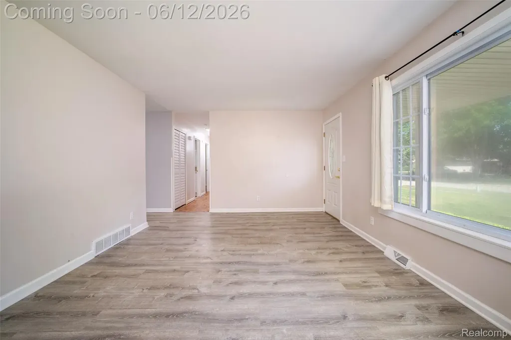 1518 Diane Drive Flushing City MI 48433