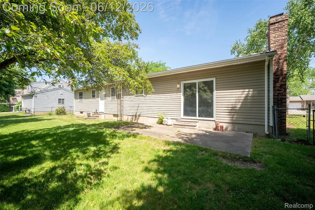 1518 Diane Drive Flushing City MI 48433