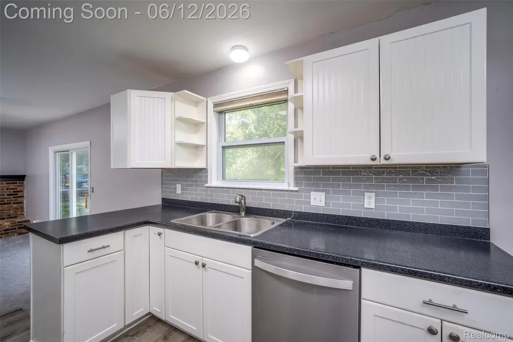 1518 Diane Drive Flushing City MI 48433