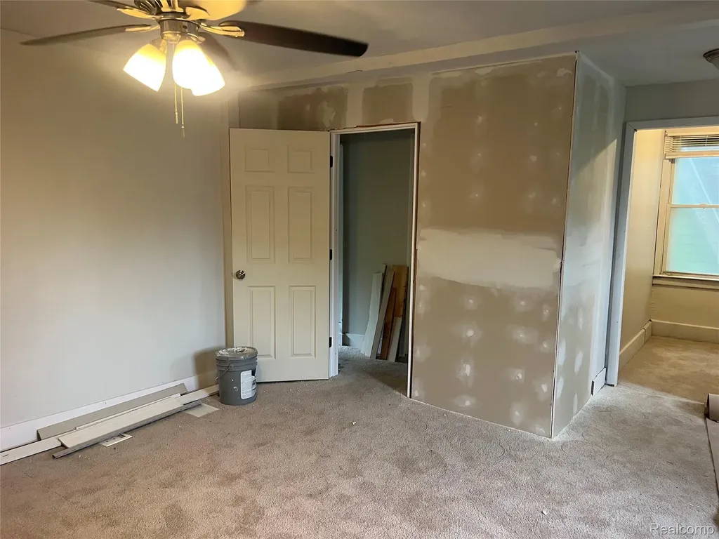 4848 Seminole Street Detroit City MI 48214