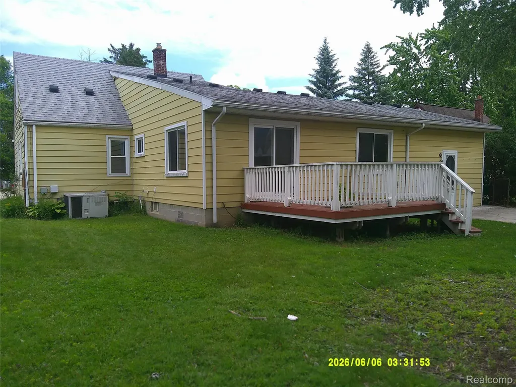 30925 Block Street Garden City City MI 48135