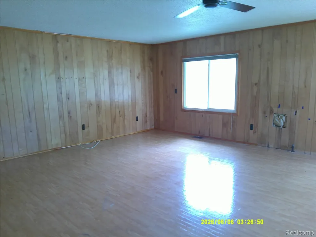 30925 Block Street Garden City City MI 48135