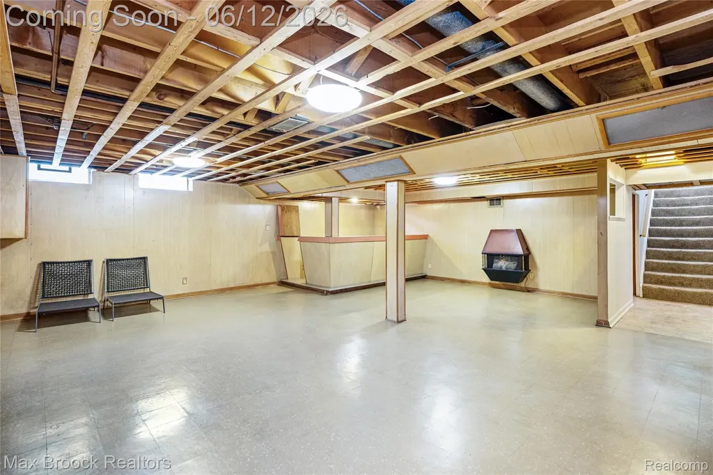 1918 Massoit Road Royal Oak City MI 48073