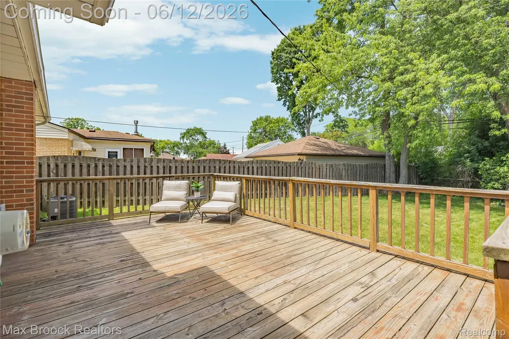 1918 Massoit Road Royal Oak City MI 48073