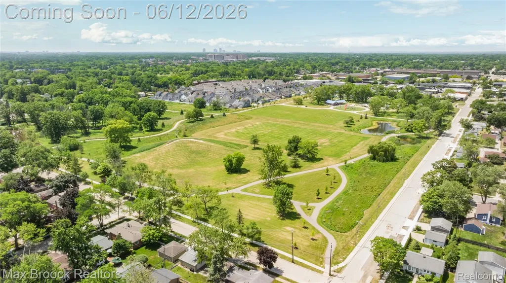 1918 Massoit Road Royal Oak City MI 48073