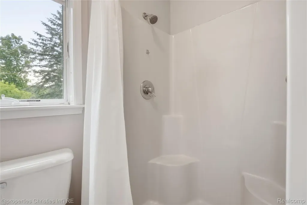 4462 Lily Drive Oceola Township MI 48843