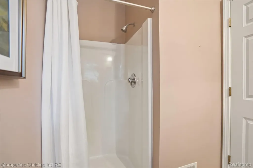 4462 Lily Drive Oceola Township MI 48843