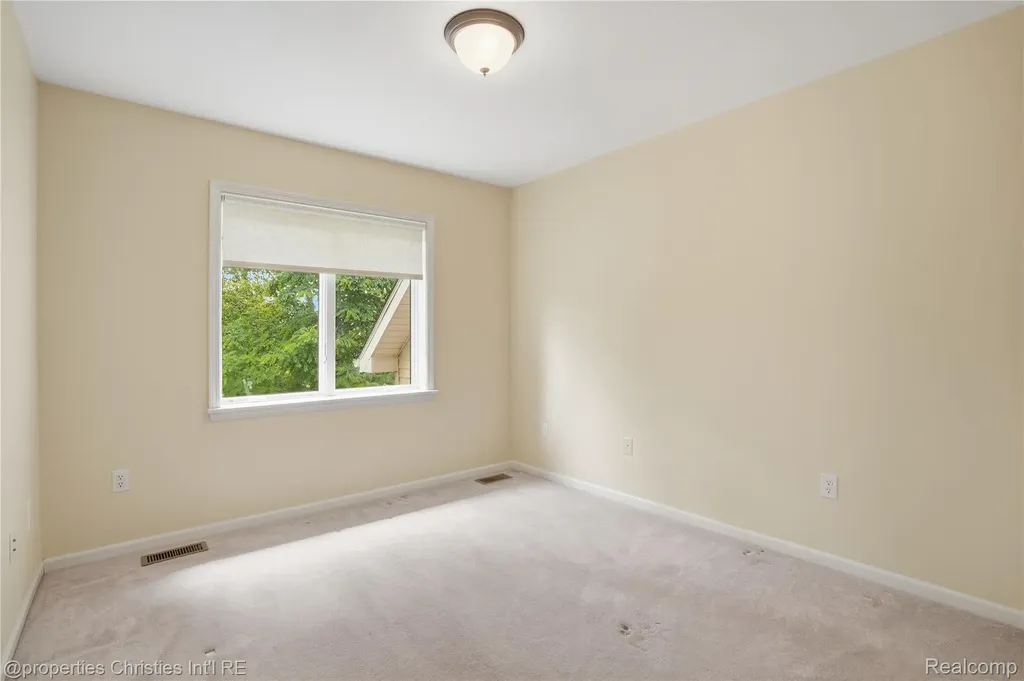 4462 Lily Drive Oceola Township MI 48843