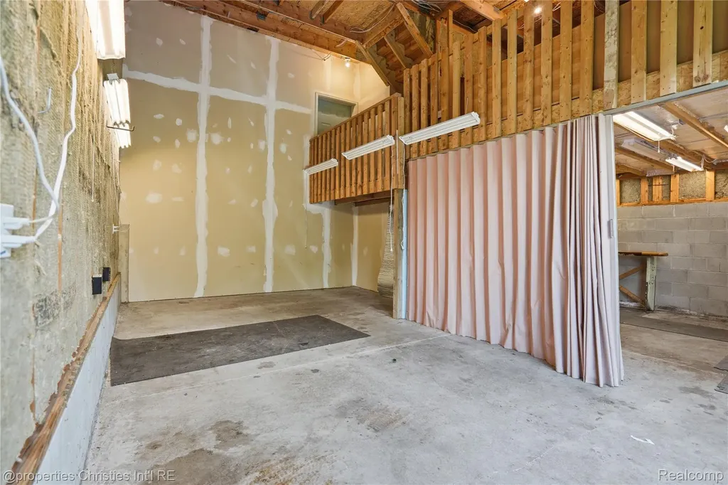 4462 Lily Drive Oceola Township MI 48843