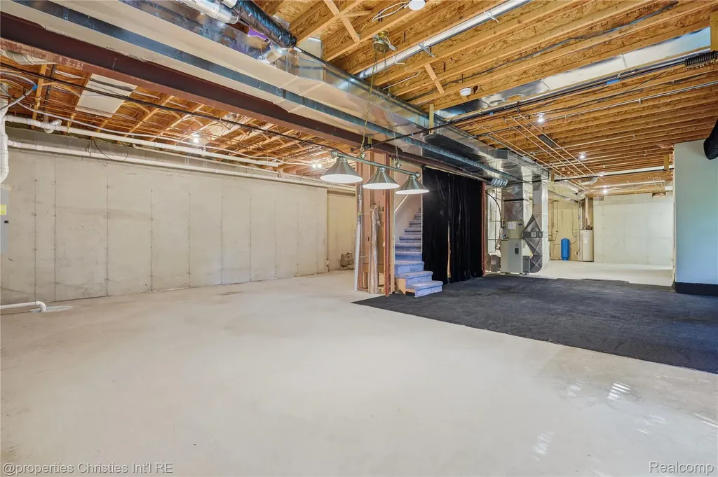 4462 Lily Drive Oceola Township MI 48843